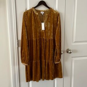 NWT The Get honey gold velvet tiered dress size L